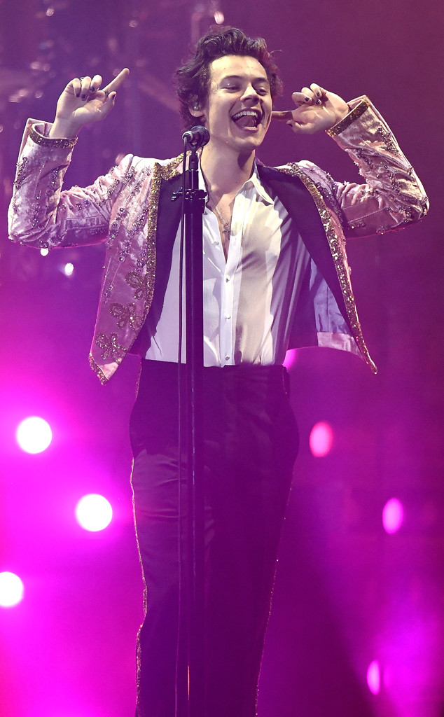 rs_634x1024 180414145353 634